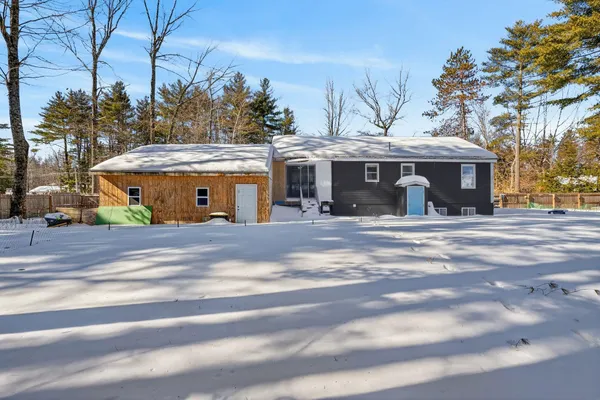 $299,900 | 28 Hanna Drive, Waterboro, ME 04030