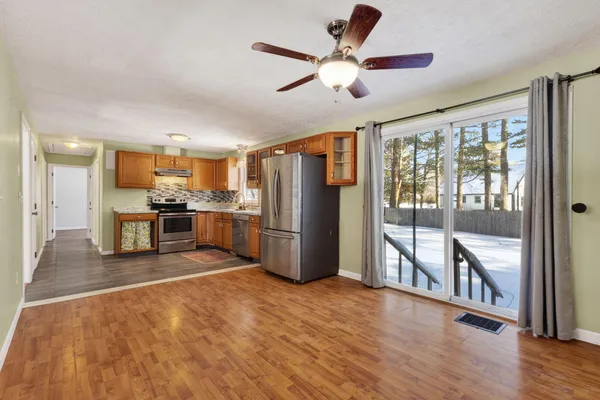 $299,900 | 28 Hanna Drive, Waterboro, ME 04030