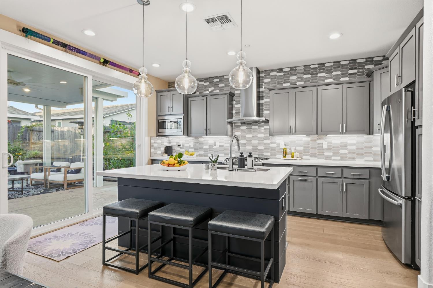 742 Blair Bridge Road Lincoln, CA 95648 - Photo 10 of 45