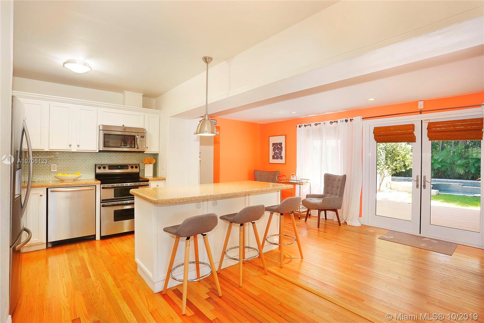 2260 Overbrook Street Miami, FL 33133 - Photo 9 of 27 Gallery Image 9