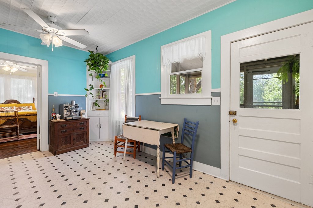 807 Cecelia Street Taylor, TX 76574 - Photo 11 of 24 a room with furniture a rug and a window