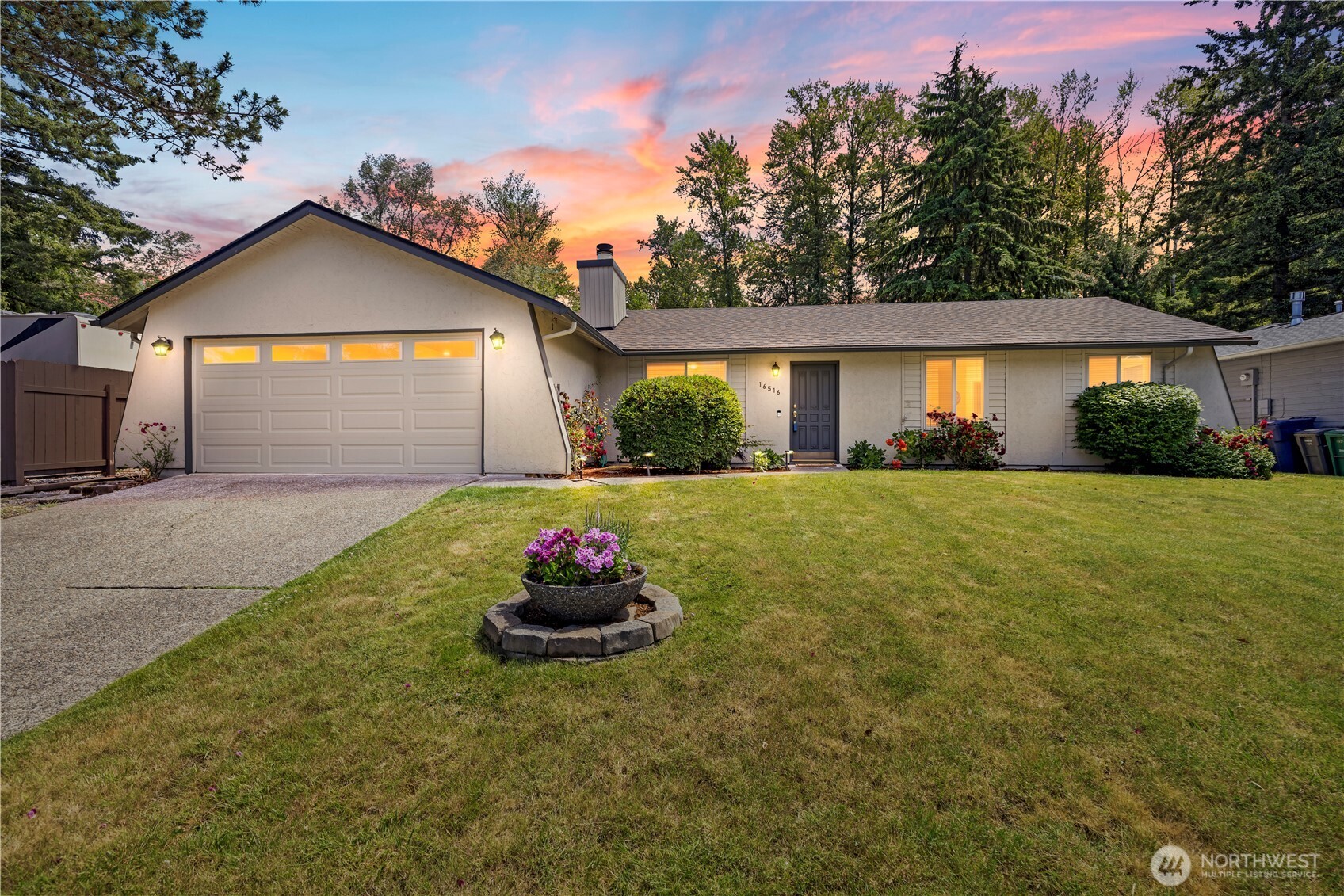 16516 133rd Place Southeast Renton, WA 98058 - Photo 1 of 35