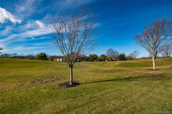 $439,000 | 757 Spring Lake Drive, Middle Island, NY 11953