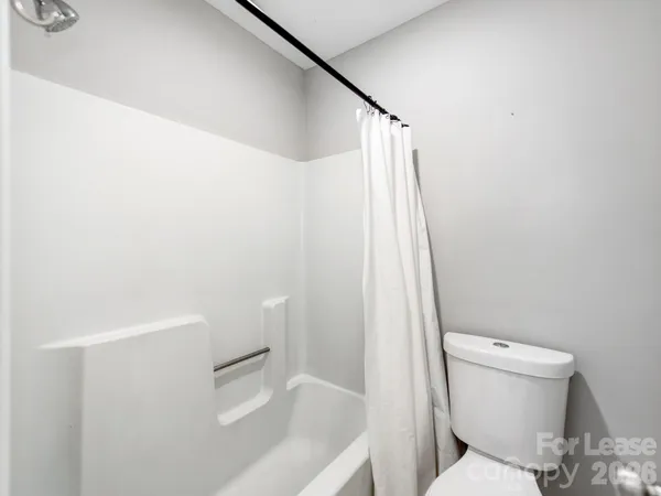 $1,800 | 8242 Walnut Creek Lane, Charlotte, NC 28227