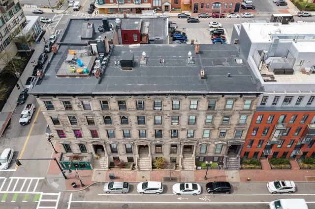 $2,200 | 701 Massachusetts Avenue, Unit 7, Boston, MA 02118