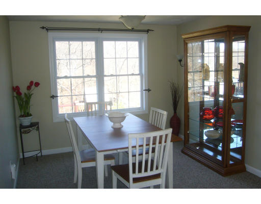 34 Cannon Rock Road Lynn, MA 01904 - Photo 5 of 12 Gallery Image 5