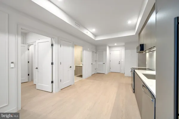 $5,100 | 2121 Ward Place Northwest, Unit 407, Washington, DC 20037