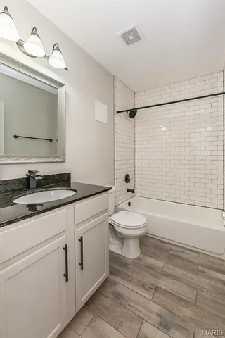 $115,000 | 627 Clara Avenue, Unit 1B, St. Louis, MO 63112