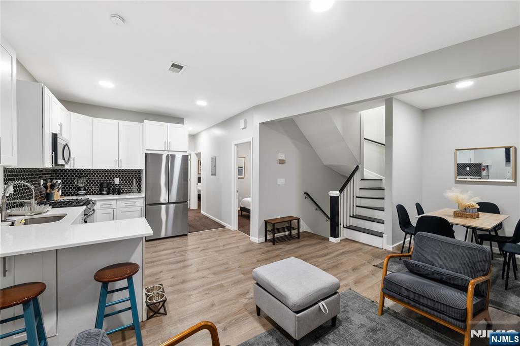 396 14th Avenue Irvington, NJ 07111 - Photo 25 of 46