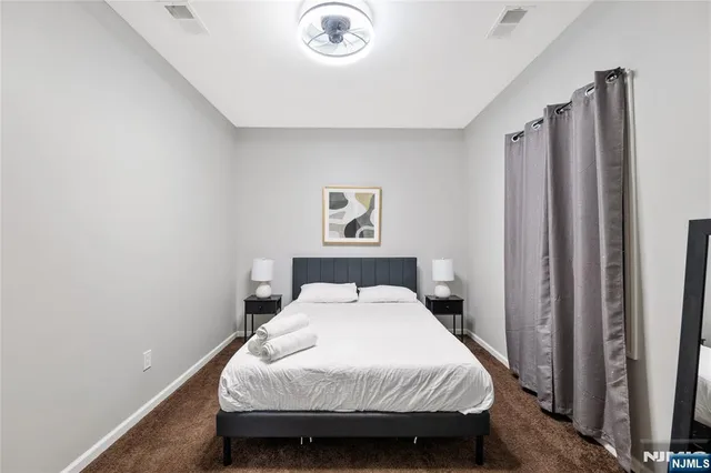 $899,999 | 396 14th Avenue, Irvington, NJ 07111