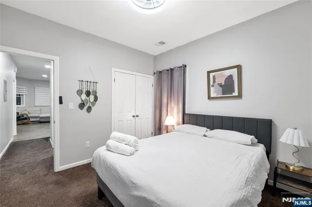 $899,999 | 396 14th Avenue, Irvington, NJ 07111