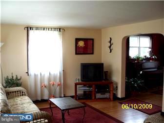 710 South York Road Hatboro, PA 19040 - Photo 4 of 12