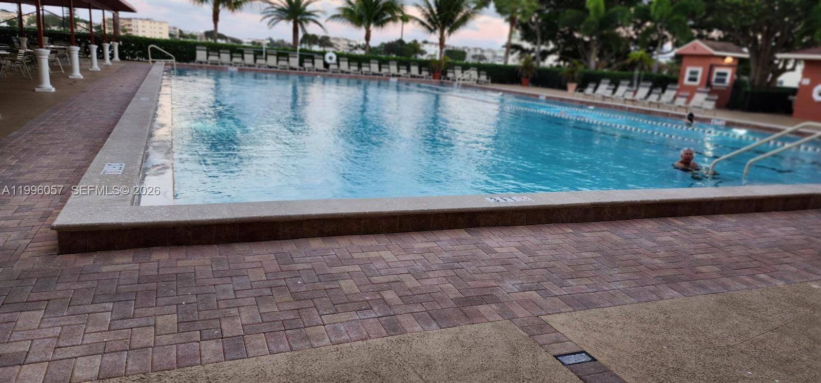 371 Brighton I, Unit 371 Boca Raton, FL 33434 - Photo 19 of 37