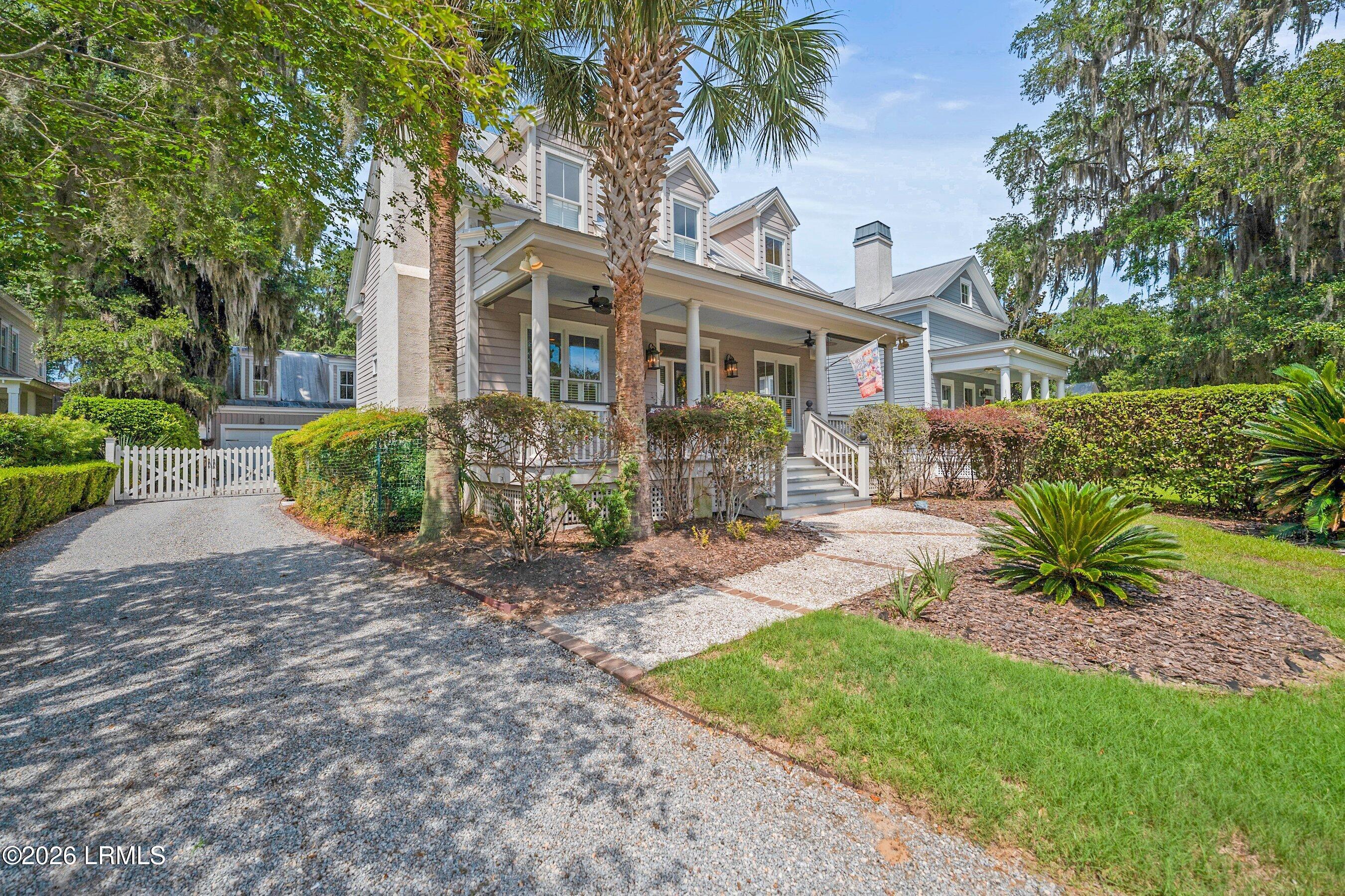 18 Sheridan Road Beaufort, SC 29907 - Photo 3 of 63 DSC02905-17.jpg-SMALL