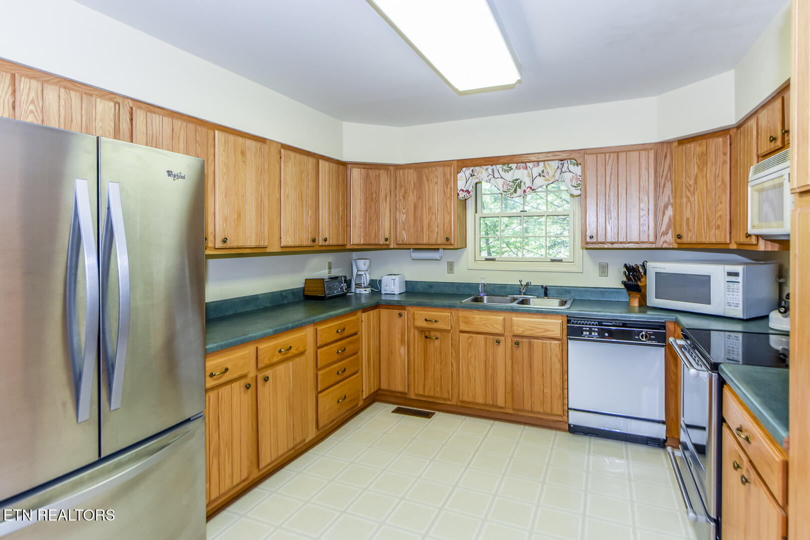 413 Settlers Rise Road Townsend, TN 37882 - Photo 18 of 31 DSC_7034