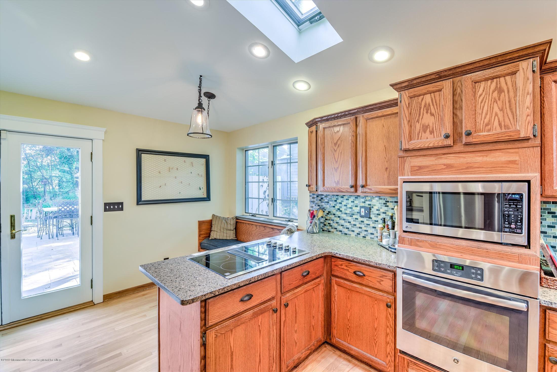 179 Wemrock Road Freehold, NJ 07728 - Photo 13 of 64 33-KITCHEN