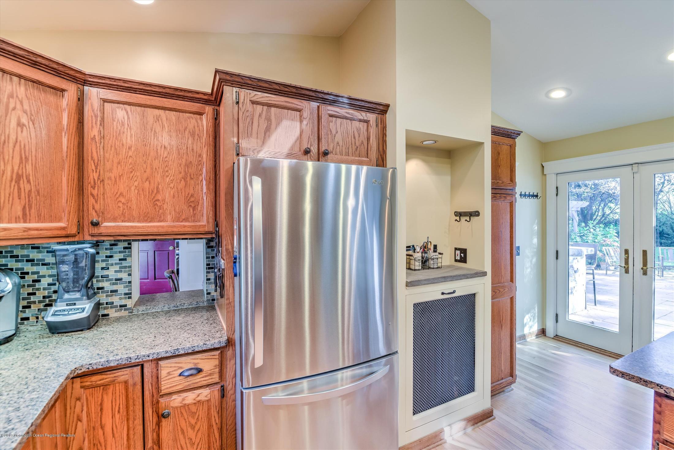 179 Wemrock Road Freehold, NJ 07728 - Photo 15 of 64 35-KITCHEN