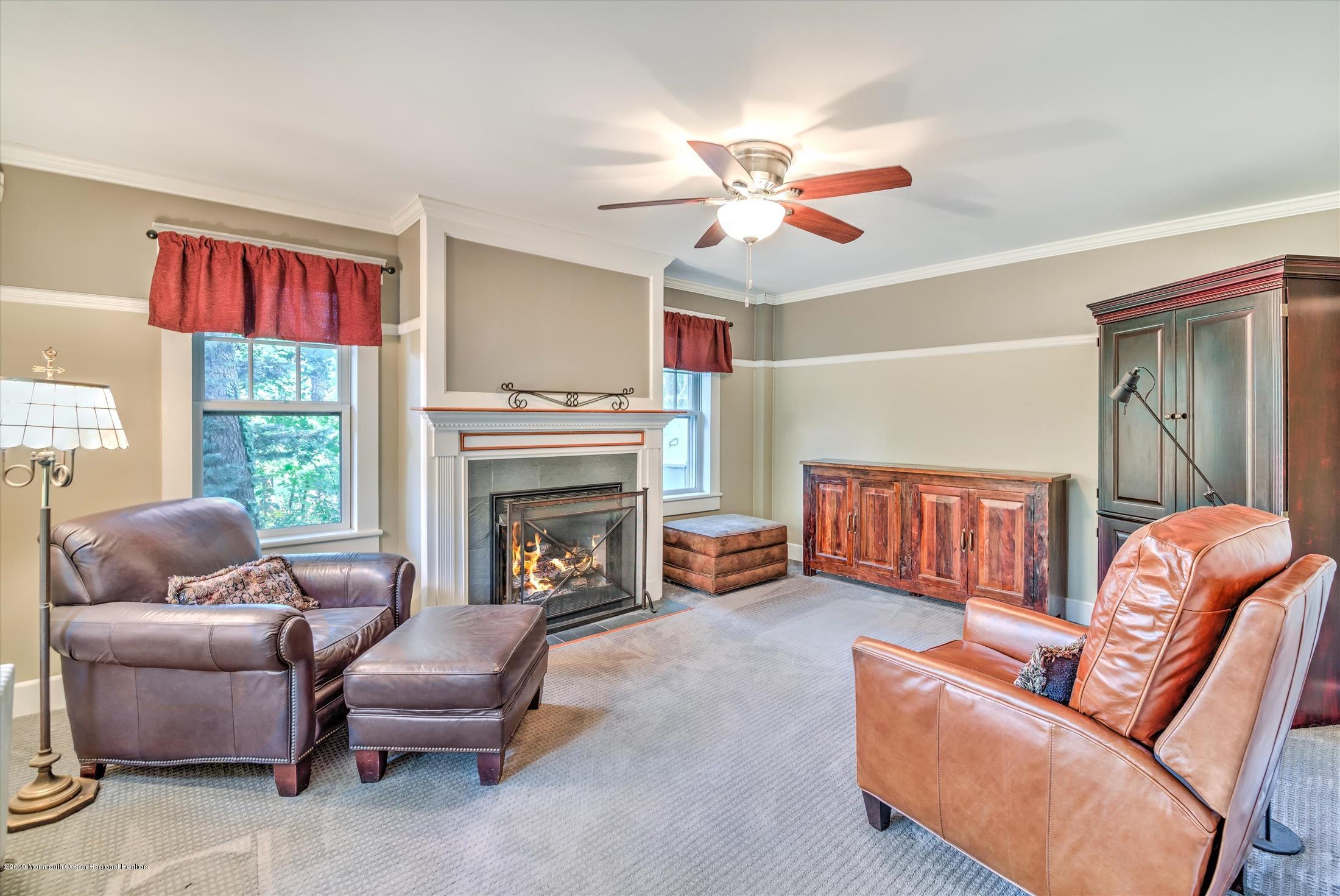 179 Wemrock Road Freehold, NJ 07728 - Photo 18 of 64 13-LIVING ROOM