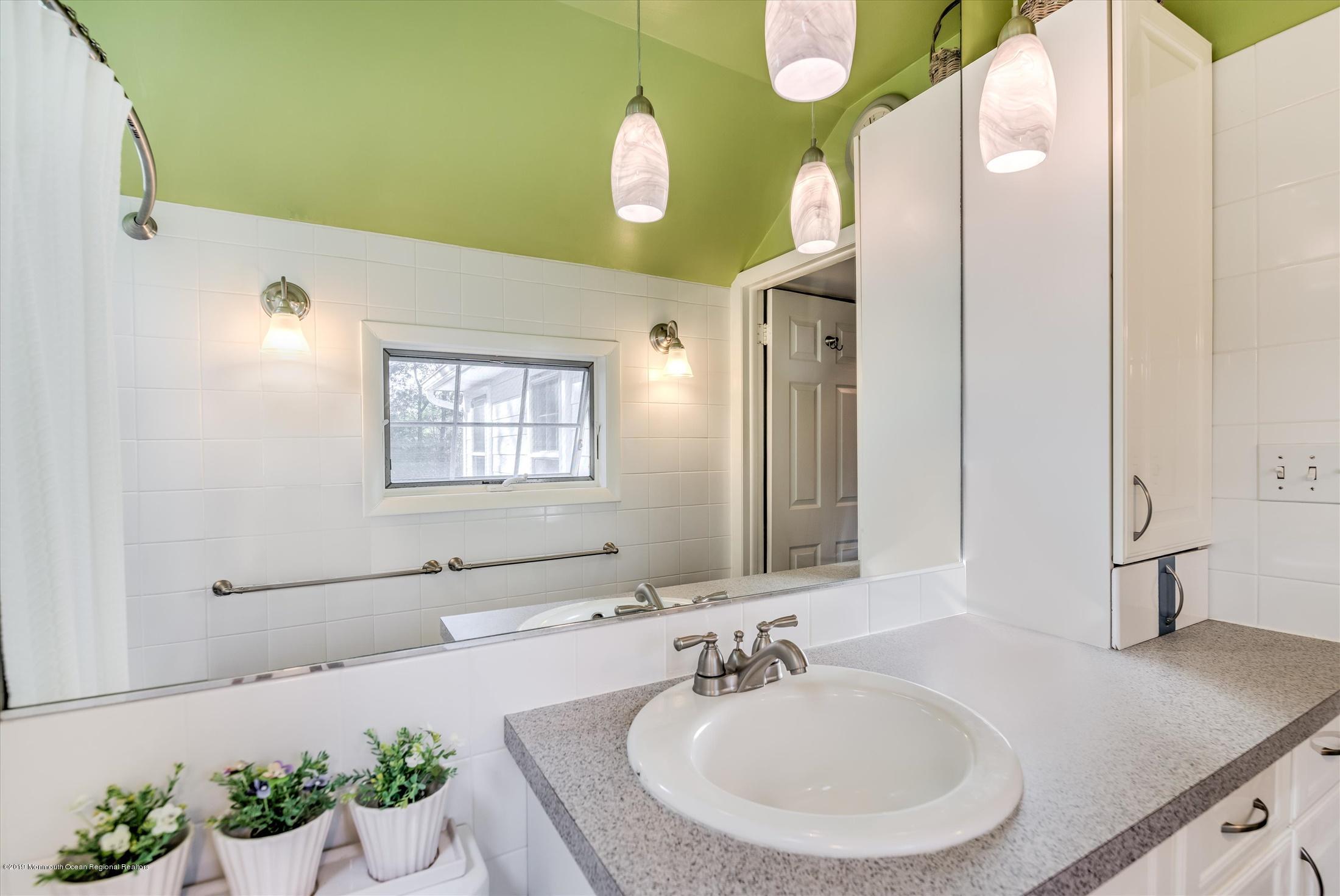 179 Wemrock Road Freehold, NJ 07728 - Photo 42 of 64 46-BATHROOM