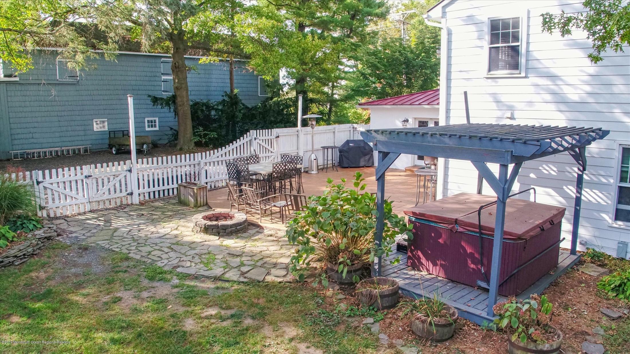 179 Wemrock Road Freehold, NJ 07728 - Photo 48 of 64 52-2601213