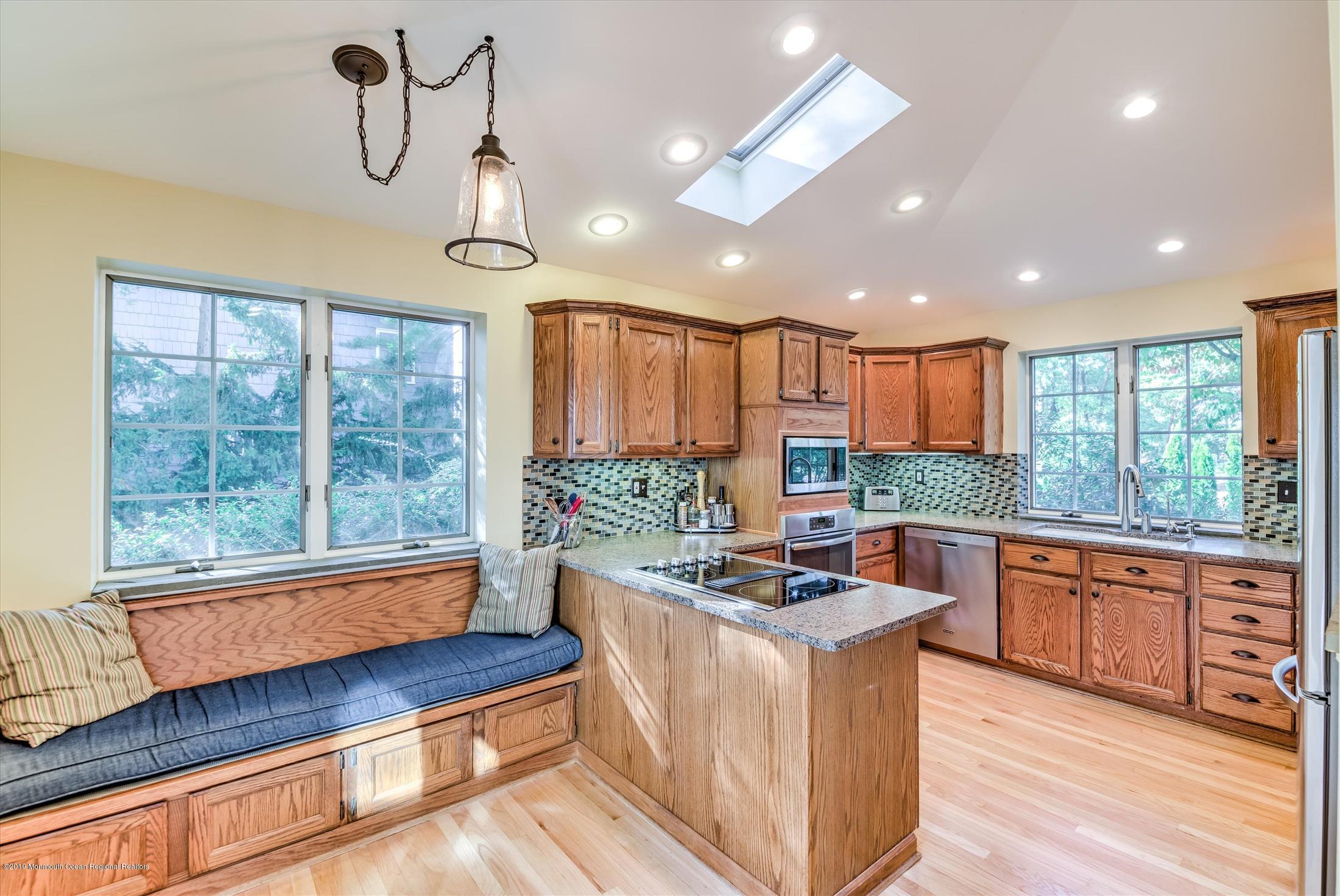 179 Wemrock Road Freehold, NJ 07728 - Photo 9 of 64 29-KITCHEN