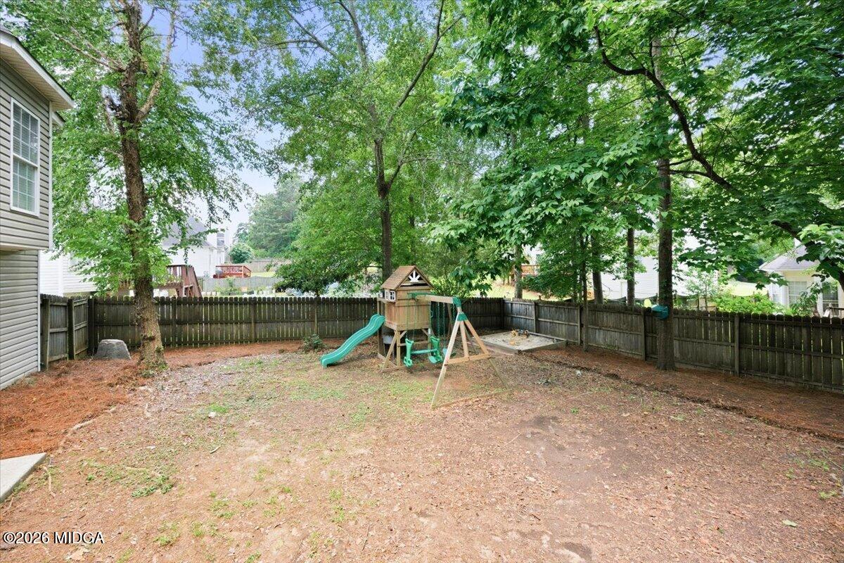 529 Edgefield Way Macon, GA 31210 - Photo 42 of 49 Backyard