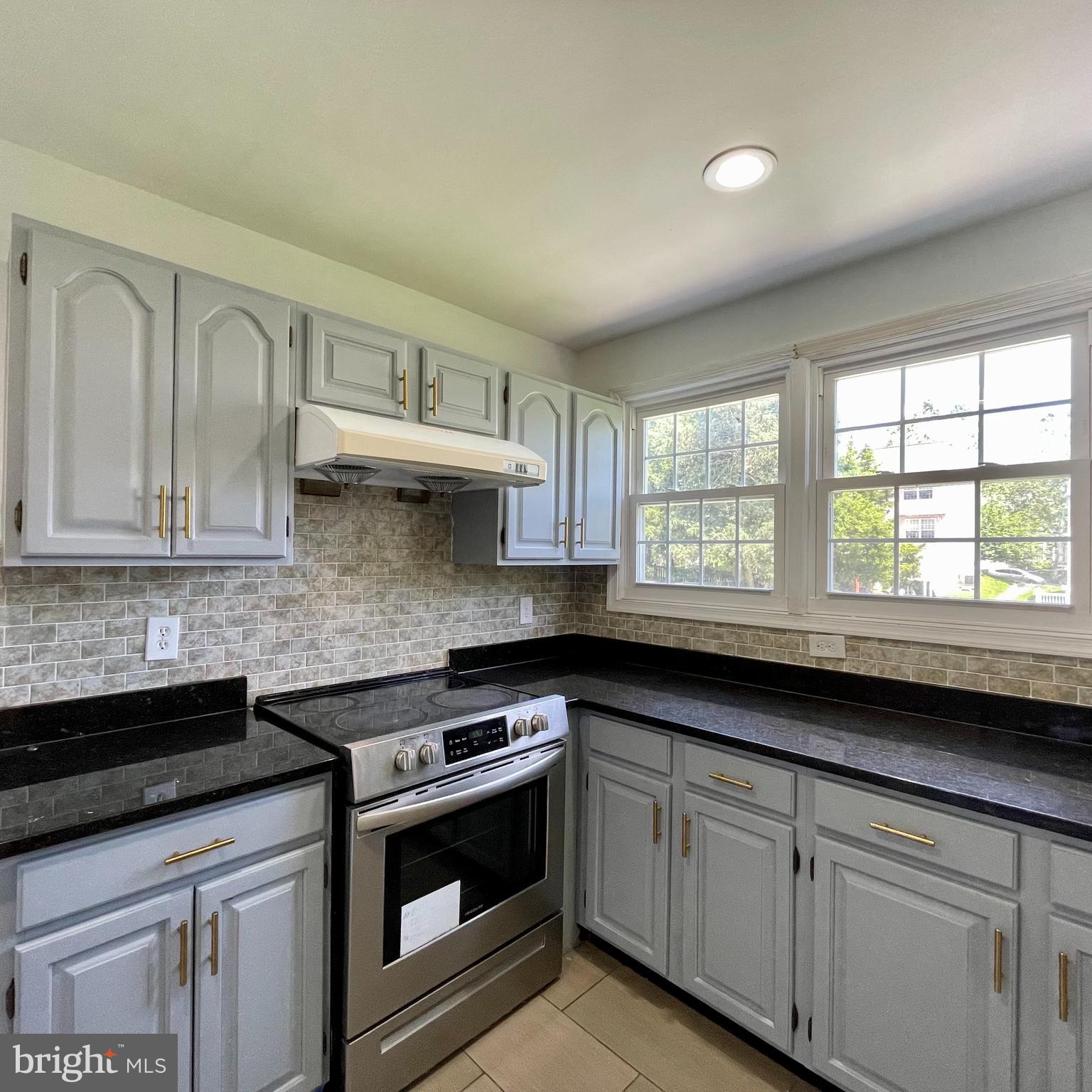 2005 Queensguard Road Silver Spring, MD 20906 - Photo 22 of 73