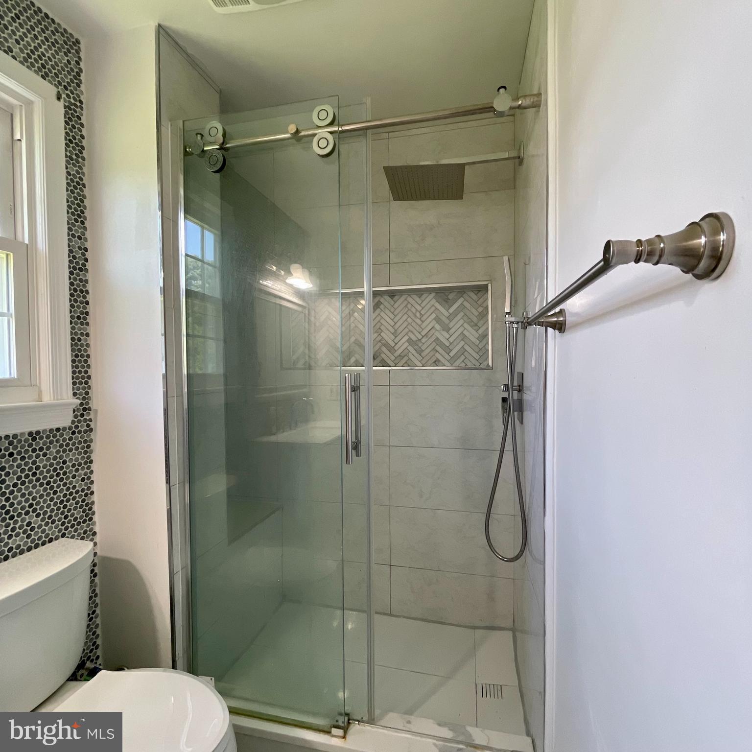 2005 Queensguard Road Silver Spring, MD 20906 - Photo 46 of 73