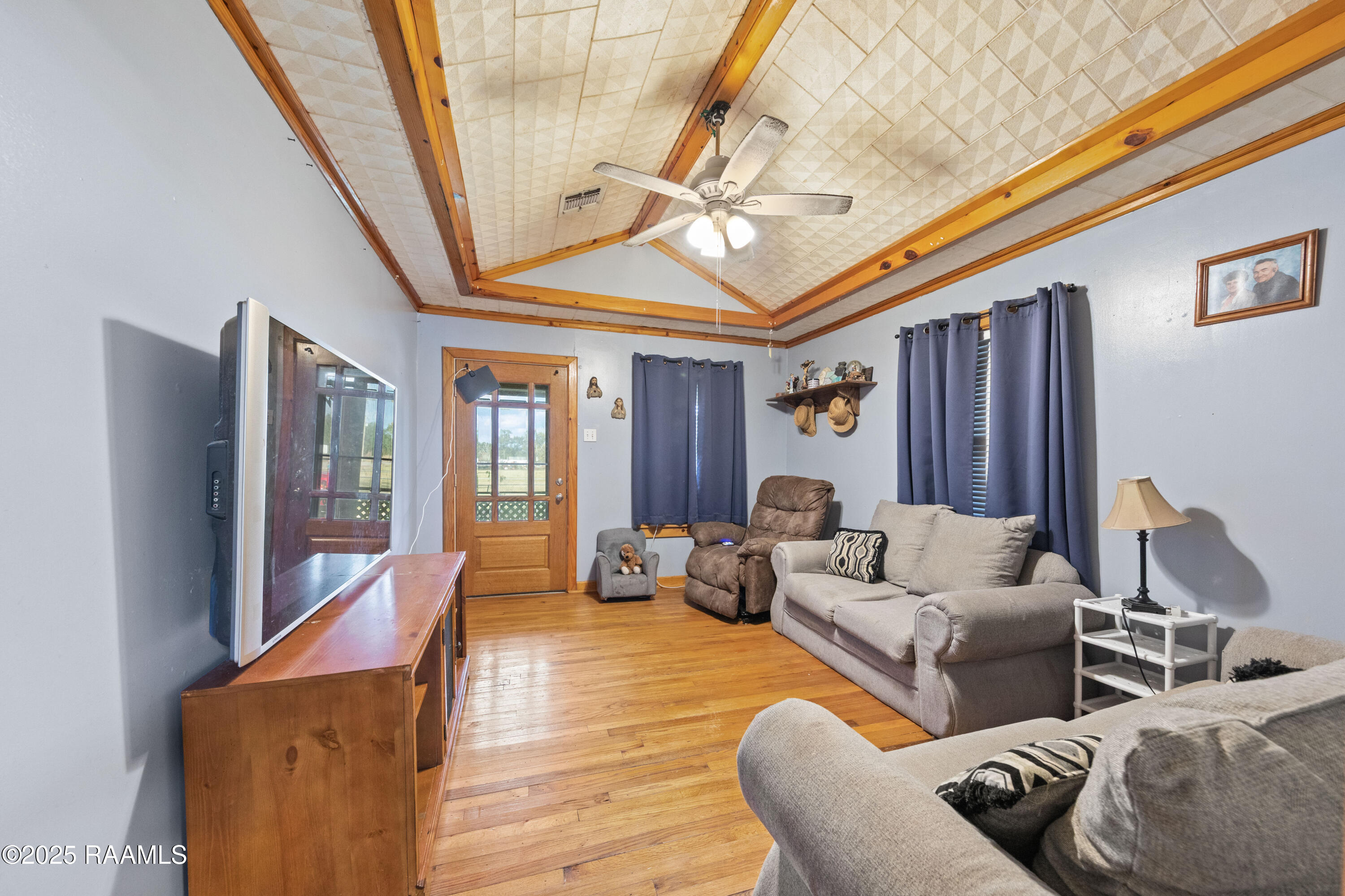 1081 Claston Simon Road Breaux Bridge, LA 70517 - Photo 13 of 29 1081ClastonSimon-16