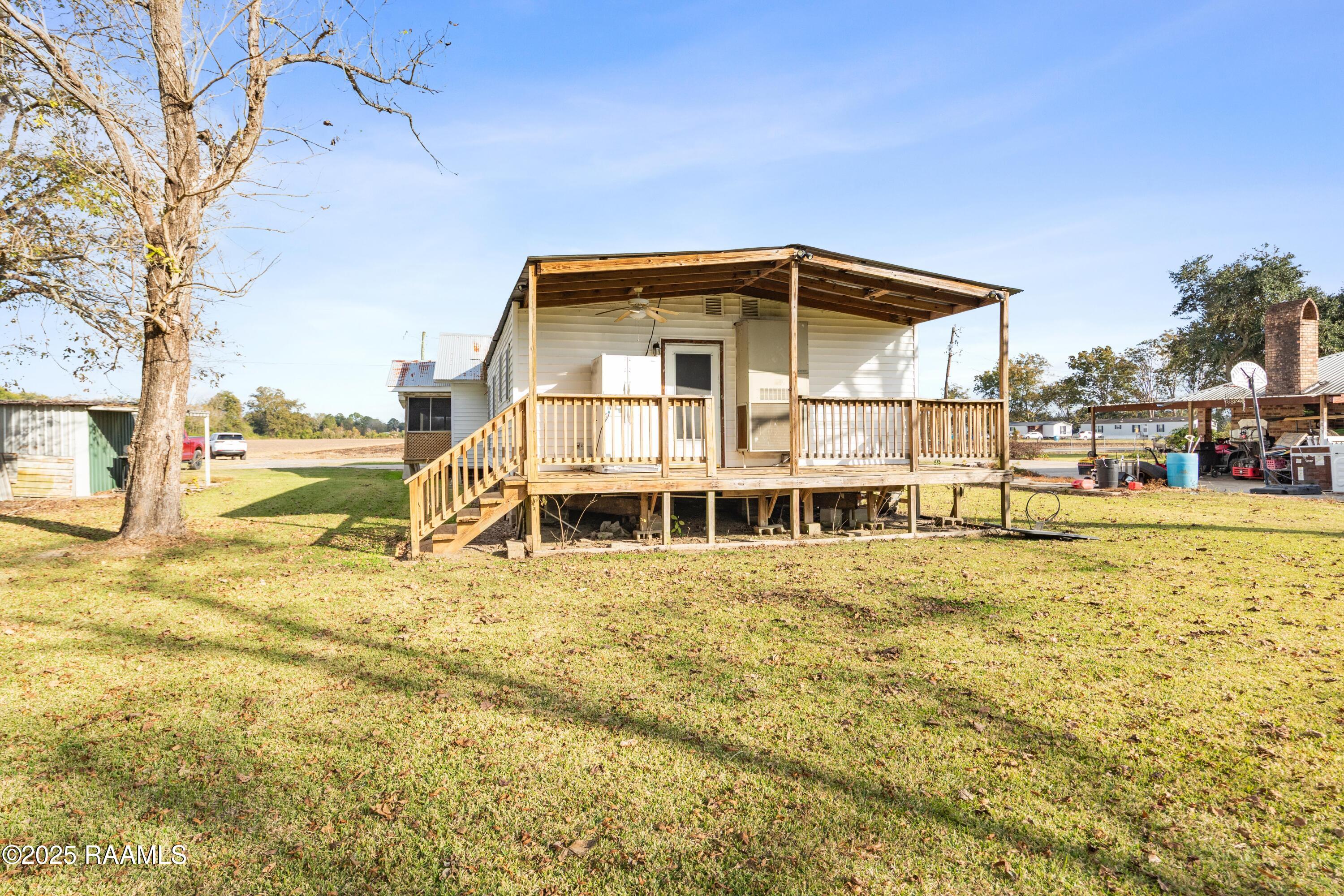 1081 Claston Simon Road Breaux Bridge, LA 70517 - Photo 10 of 29 1081ClastonSimon-11
