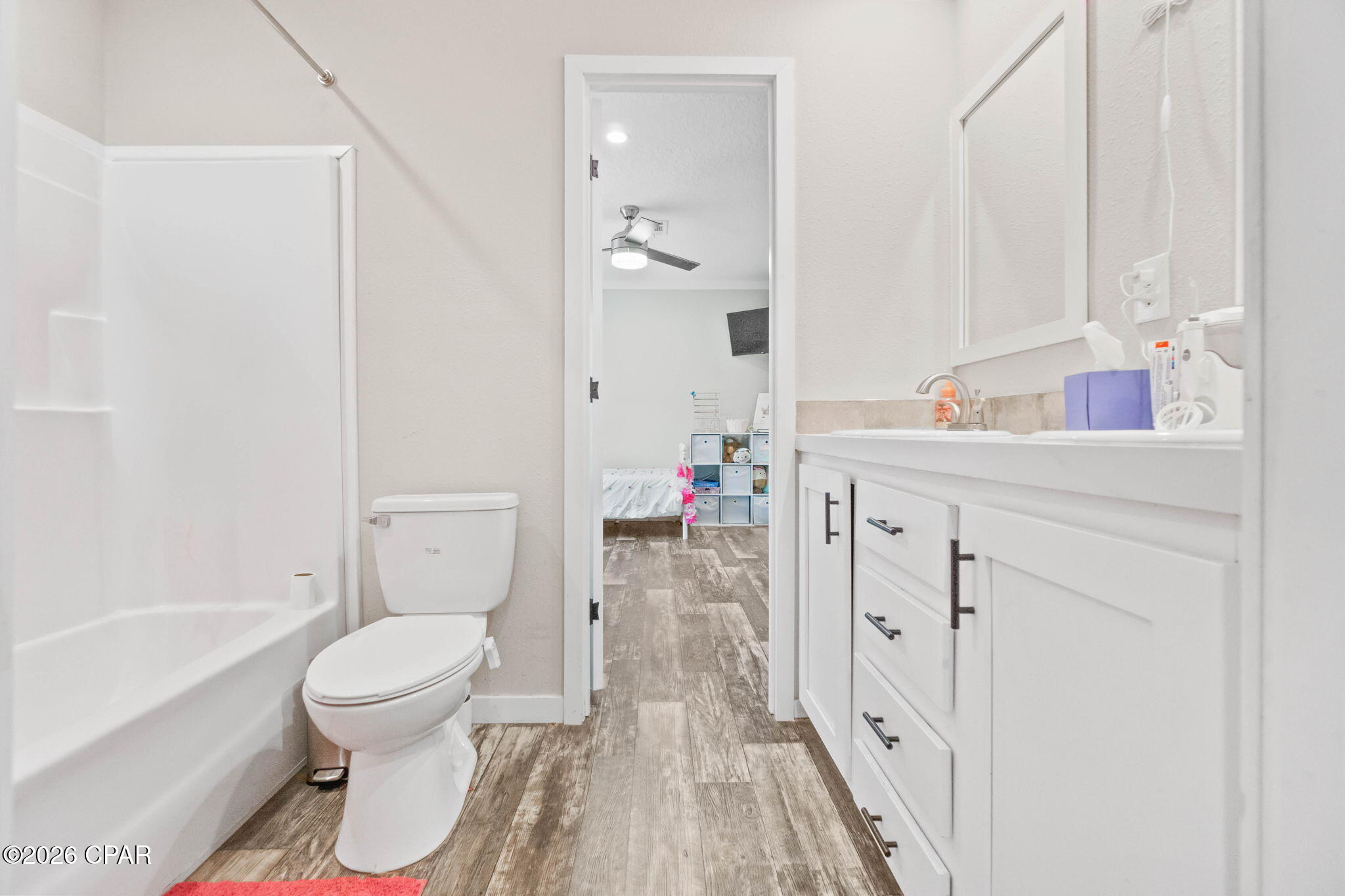 1215 Shores Road Alford, FL 32420 - Photo 18 of 35