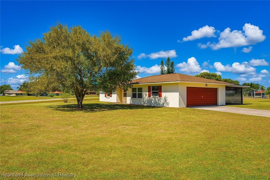 5833 Thunder Road Sebring, FL 33876 - Photo 1 of 42 Gallery Image 1