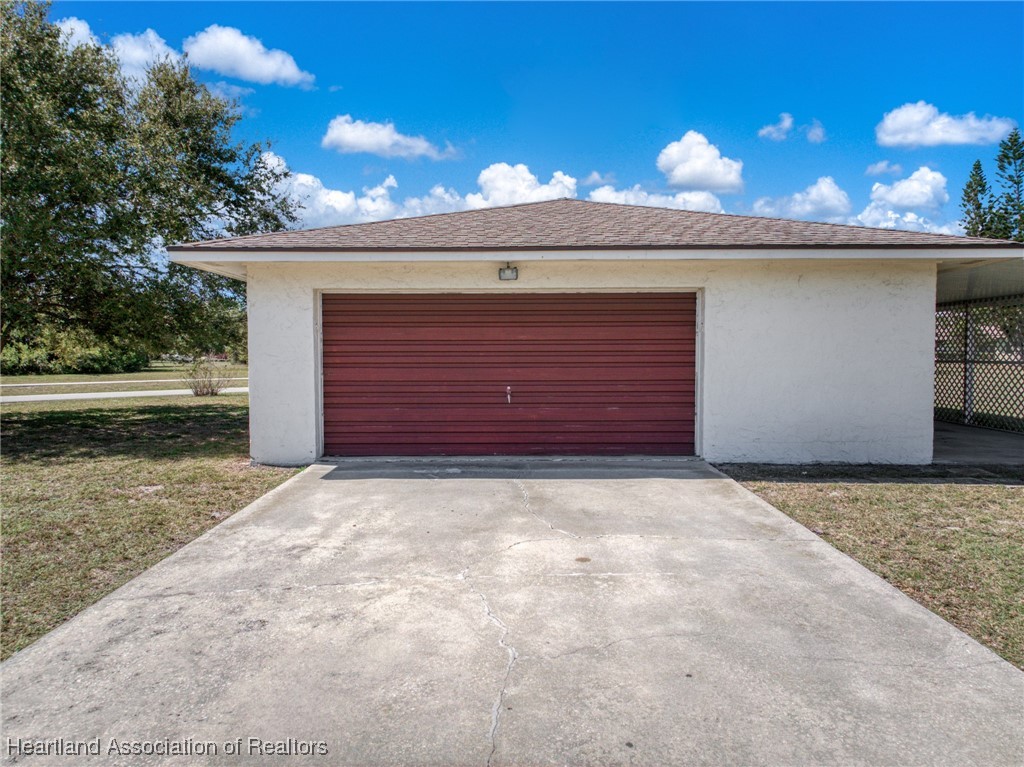 5833 Thunder Road Sebring, FL 33876 - Photo 35 of 42 Gallery Image 35