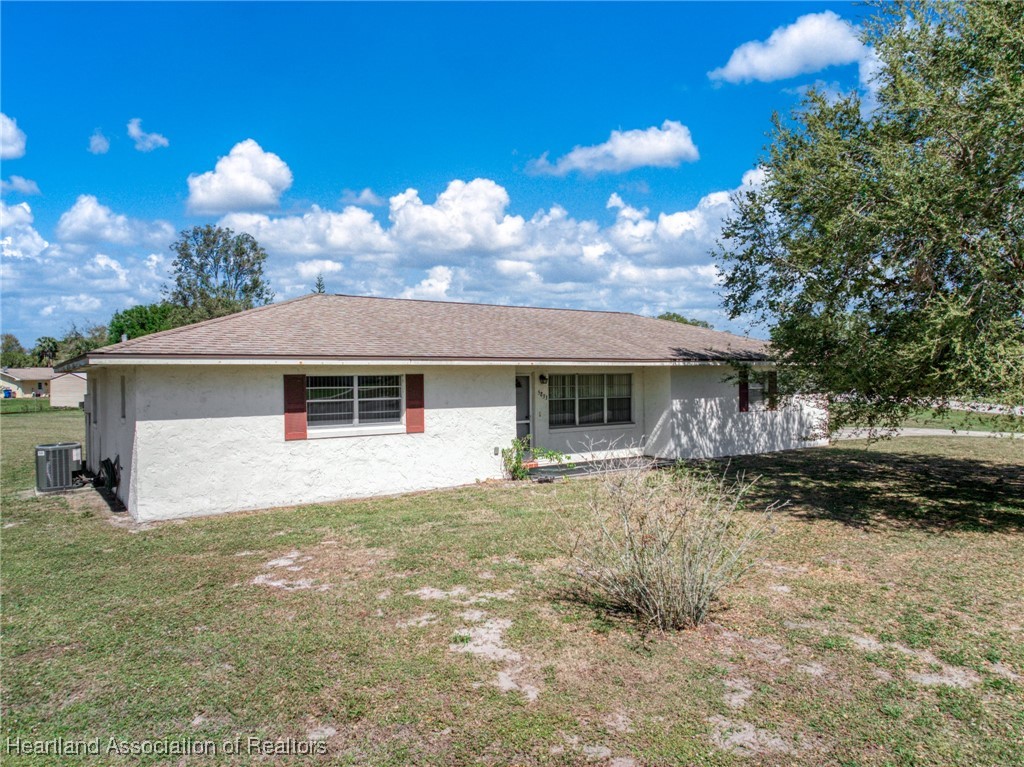 5833 Thunder Road Sebring, FL 33876 - Photo 36 of 42 Gallery Image 36