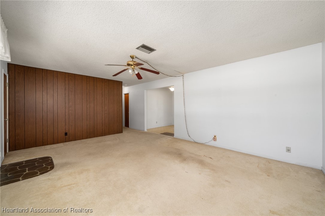 5833 Thunder Road Sebring, FL 33876 - Photo 7 of 42 Gallery Image 7