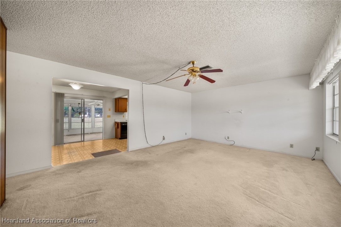 5833 Thunder Road Sebring, FL 33876 - Photo 8 of 42 Gallery Image 8