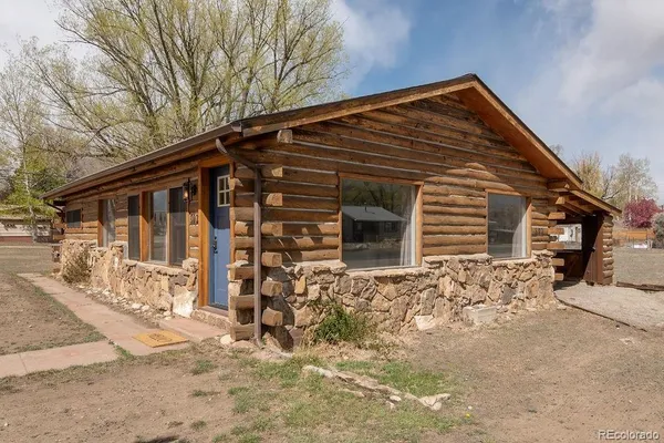 $495,000 | 302 Essex Street, Buena Vista, CO 81211