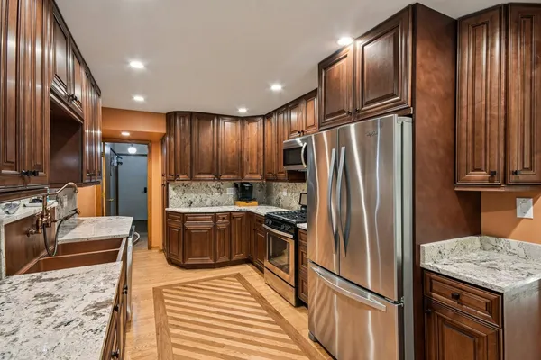 $454,900 | 14255 Wedgwood Glen Drive West, Orland Park, IL 60462