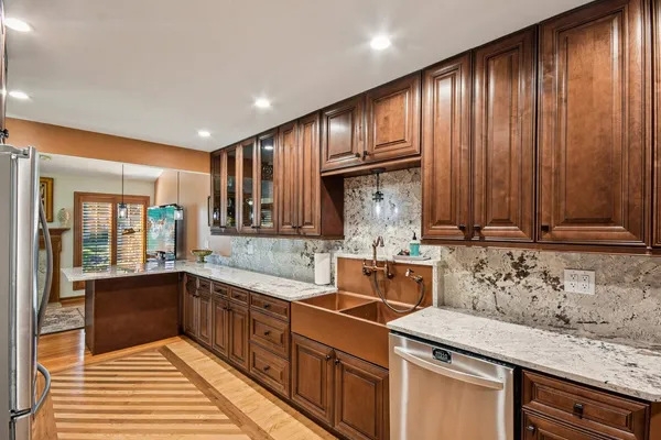 $454,900 | 14255 Wedgwood Glen Drive West, Orland Park, IL 60462