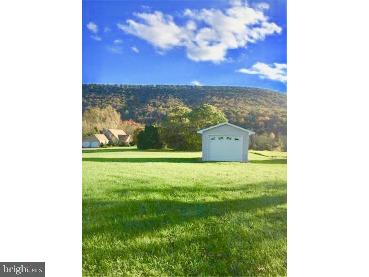 1645 Ridge Road Klingerstown, PA 17941 - Photo 4 of 14 Gallery Image 4