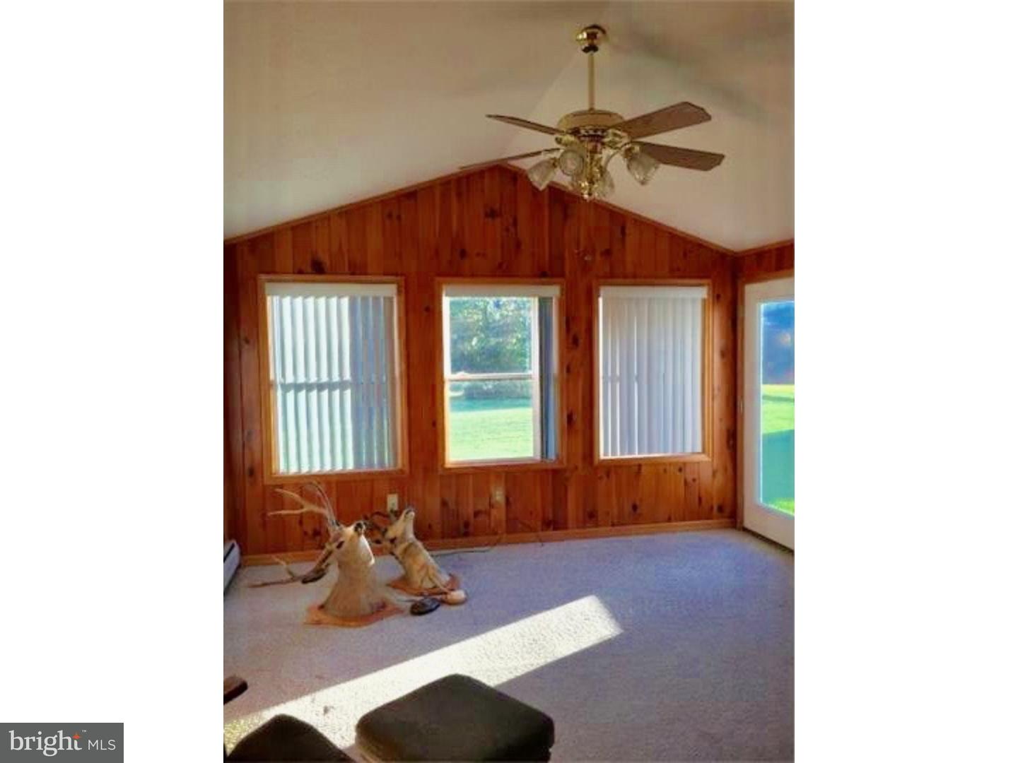 1645 Ridge Road Klingerstown, PA 17941 - Photo 7 of 14 Gallery Image 7