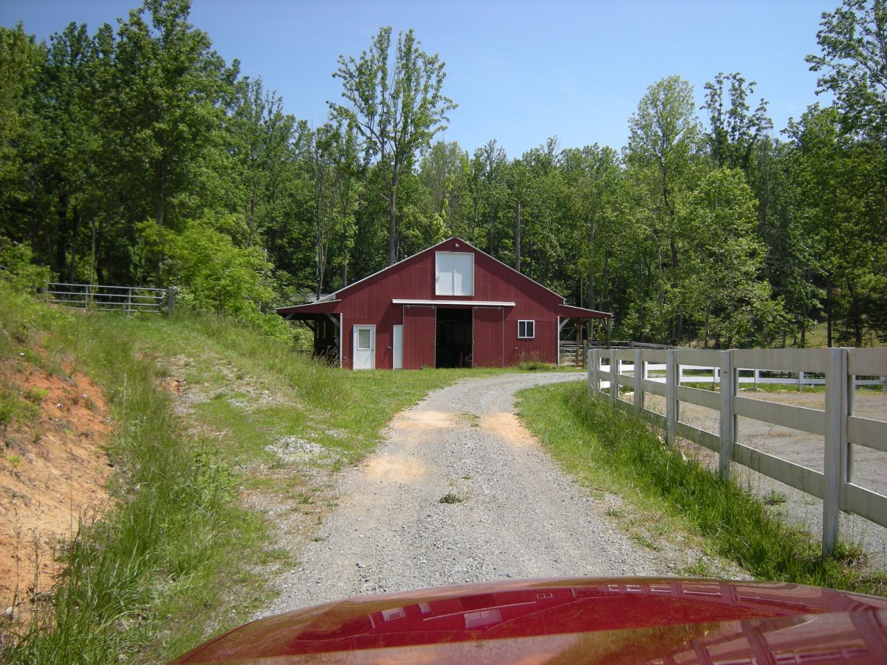 6802 Mt Chestnut Road Roanoke, VA 24018 - Photo 18 of 19 Barn