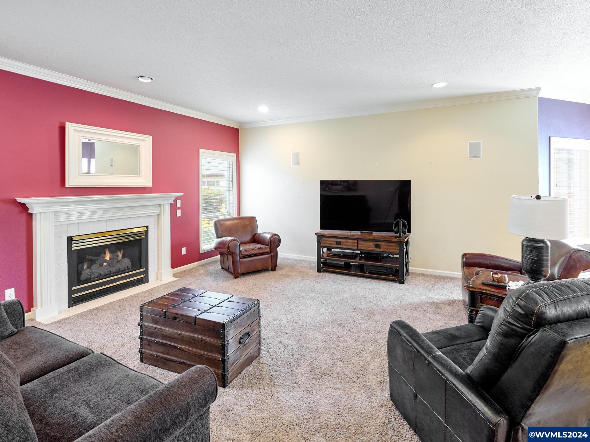 1105 Laurelridge Loop Northeast Keizer, OR 97303 - Photo 14 of 36