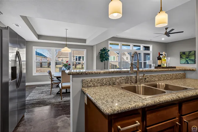 $409,000 | 6318 Southwest 44th Court, Topeka, KS 66610