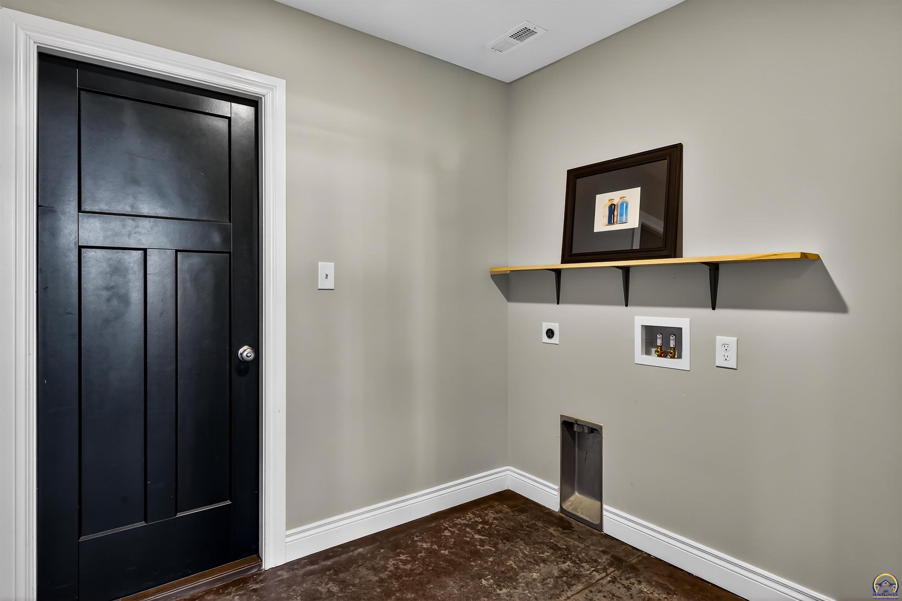 6318 Southwest 44th Court Topeka, KS 66610 - Photo 6 of 25