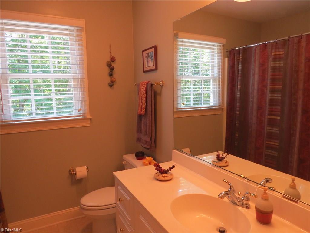223 Adams Road Mocksville, NC 27028 - Photo 22 of 30 Upstairs Full Bath.
