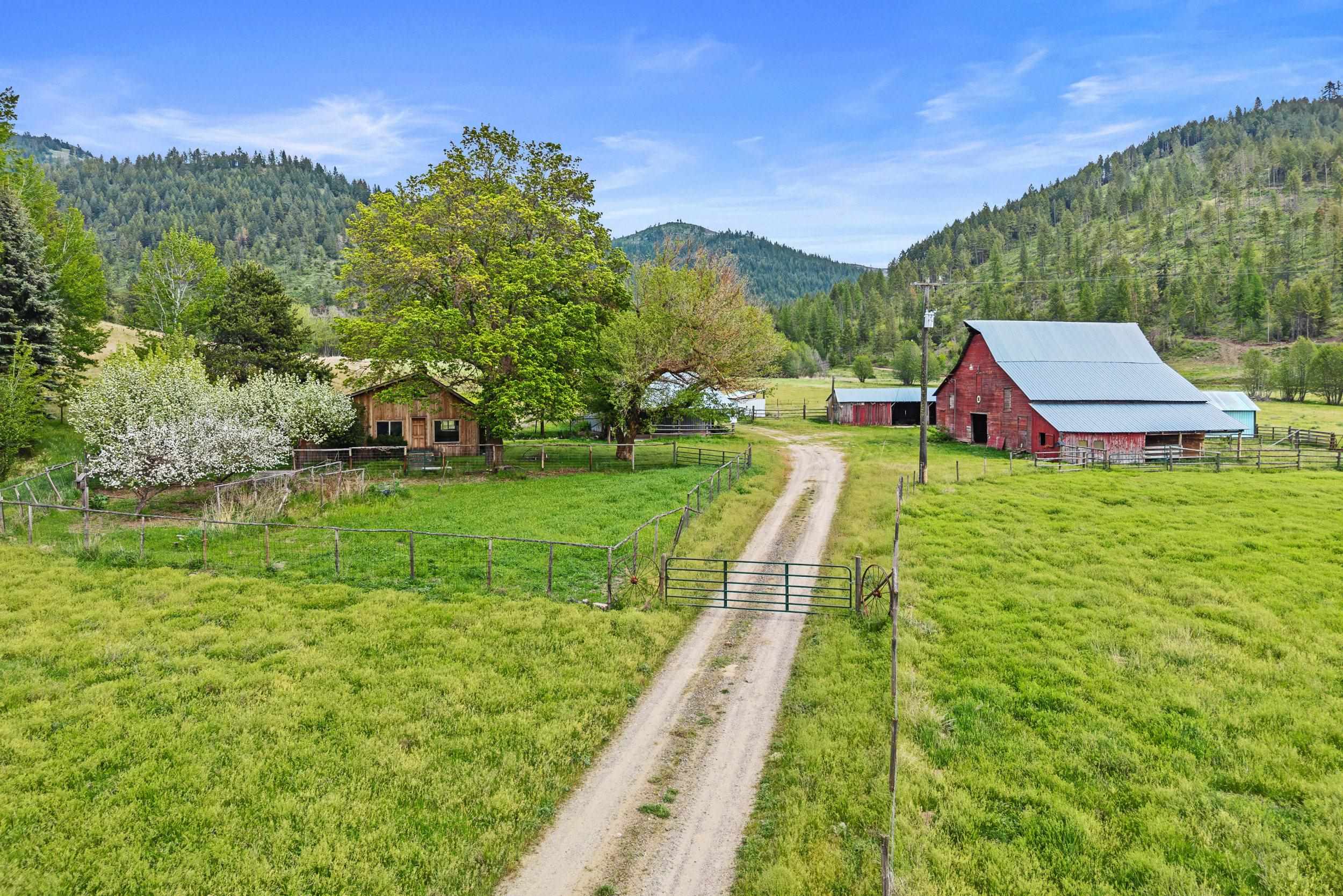3114 Old Baldy Road Rice, WA 99167 - Photo 2 of 48
