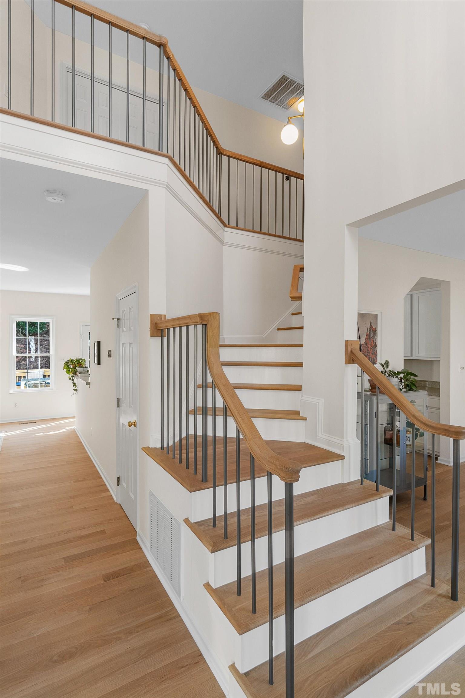 5208 Calverton Drive Raleigh, NC 27613 - Photo 9 of 38 Gallery Image 9