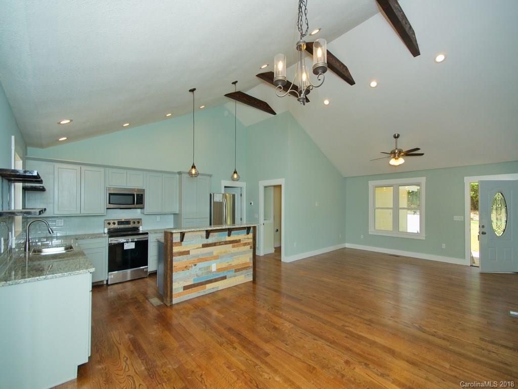 327 King Stepp Road Mill Spring, NC 28756 - Photo 7 of 18