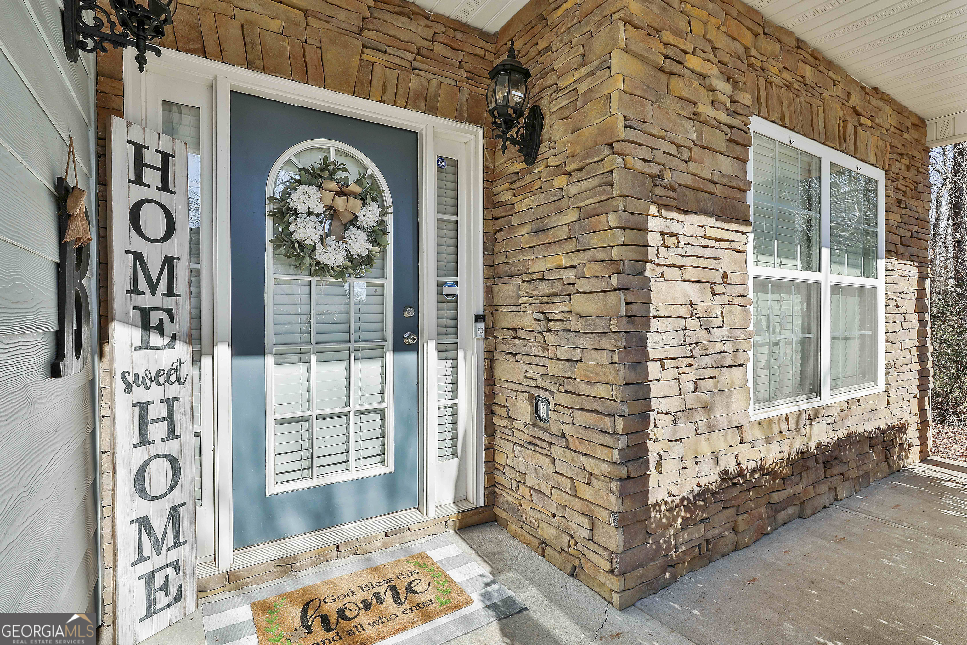 52 Fox Ridge Drive Newnan, GA 30265 - Photo 3 of 30